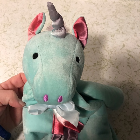 Scentsy Blankie Buddy Zoe the Unicorn Berry Fairytale Lovey Security Blanket - Picture 5 of 7